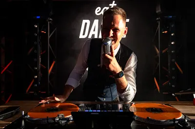 DJ Szanowny (Melody Events Paweł Walczyk)